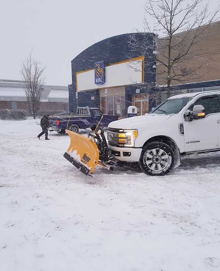 one landscaping snow and ice removal service